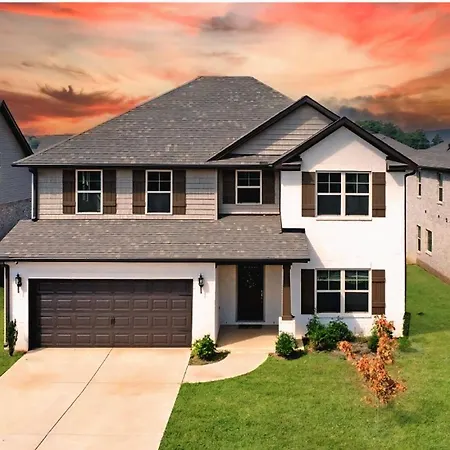 Spacious Modern Retreat Near Downtown Ev Huntsville Exterior photo